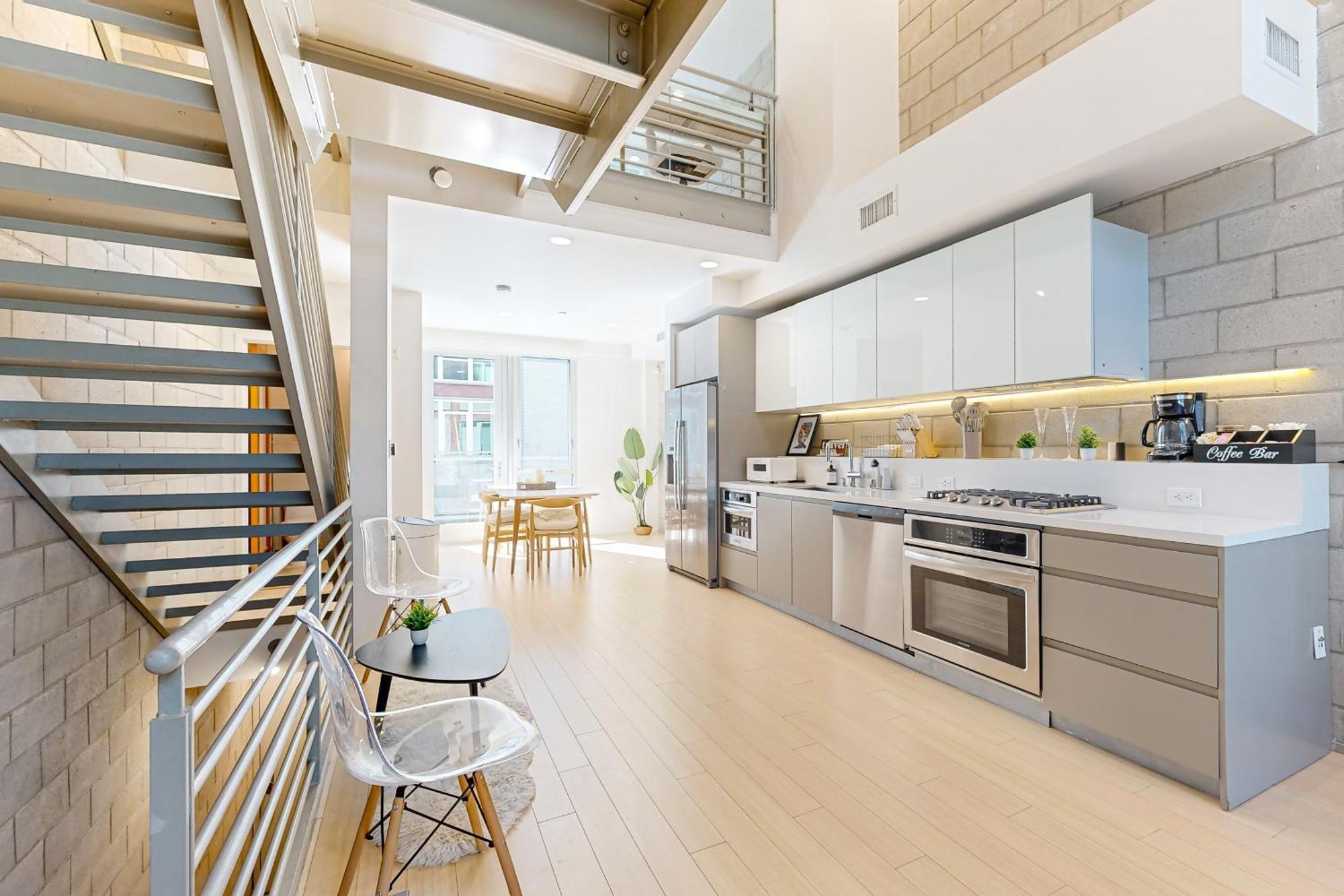 Modern Loft-Style Townhouse In Los Ángeles Exterior foto