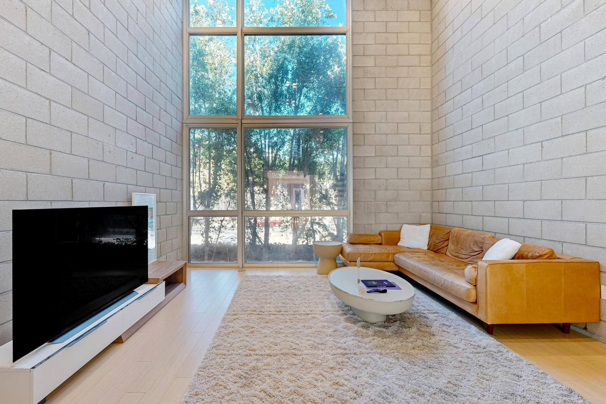 Modern Loft-Style Townhouse In Los Ángeles Exterior foto